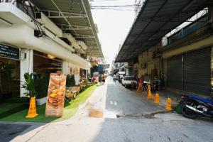 SleepPop Sukhumvit 42 - BTS เอกมัย