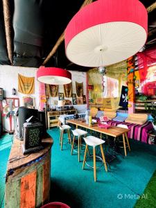 Caravan of Love by Casa das Artes