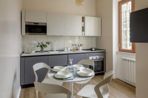 Urban Garden Apartment