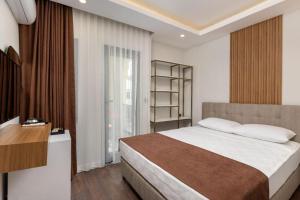 Royal Dreams Hotel
