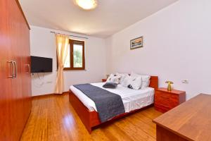 Apartment Danica 2433