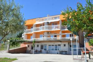 Apartmani MIRNNA