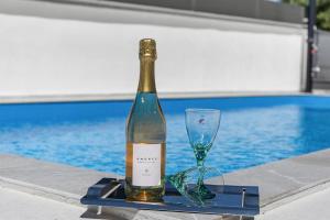 Villa Emma in Pula, Istria - by Istrabook