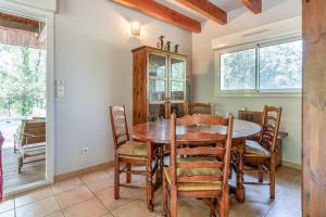 Maison romantique dans les bois