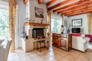 Maison romantique dans les bois