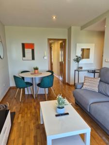 Apartamento Sandy - wifi, ascensor, vistas al Mar,Amplio y Acogedor