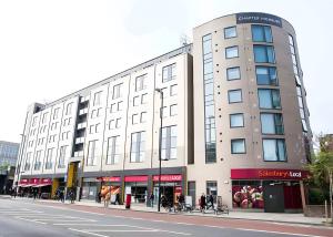 Students only Bronze Ensuite 3 mins from London Metropolitan University - Highbury Residence