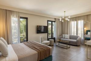 PERATZADA central suite