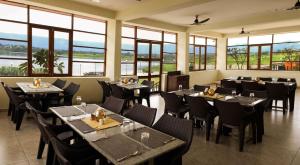 Avior Resorts And Camps Wadgaon Lake Shirwal
