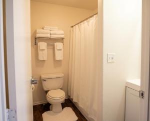 The Canyon Escape-Private Suite, Kitchen & 20 Mins to Grand Canyon South Rim-84A