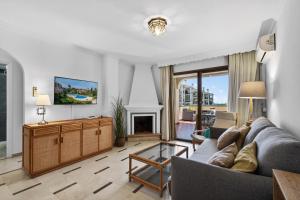 Amazing apartment with sea view & big terrace