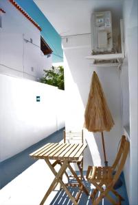 Jacaranda Studios, Es Canar