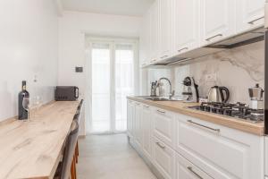 Cornelia Apartment Near Metro A