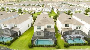 Dream House with Private Pool Close to Disney 2470