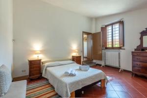 Restored Barn With Views Of Siena Countryside