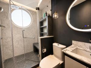 Phnom Penh - 4 Bedroom Luxury Town House