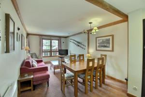Arc 1950, Appartement 3 chambres Duplex 8 pers, Vue Montagne, Sauna, Hammam, Jacuzzi, Piscine extérieure chauffée