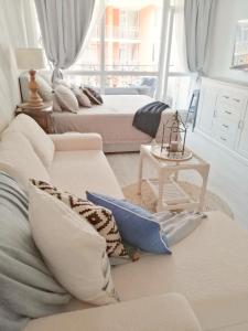 Luxury Studio with Balcony