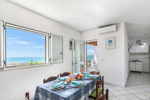 Porto Relax Apartments With Sea View