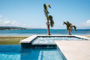 Bocobay Palm Beach Villas