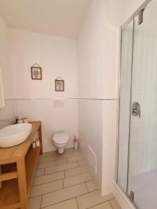 Dada Rooms img1