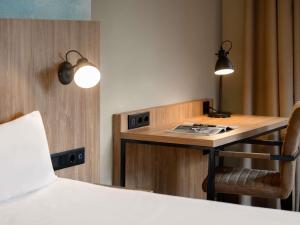 Ibis Budapest Heroes Square