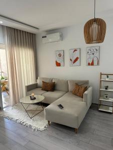Cozy Hammamet Apartment Beach, Pool, and Comfort Await
