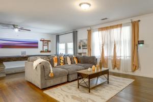 Fire Pit & Deck: Home 7 Mi to Mercedes-Benz!