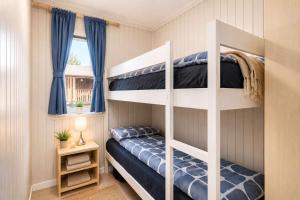 3Bed Lodge - Hot Tub - by Vivi Stays