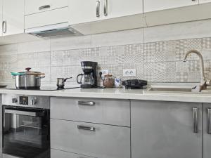 Konstanzer 95 - Cozy Studio - Iulius Mall - AC