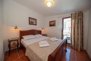 Perfect Seaview Two-bedroom Apartment Tramontana
