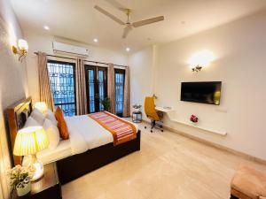 The South Manor Residency Safdarjung Enclave