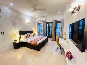 The South Manor Residency Safdarjung Enclave