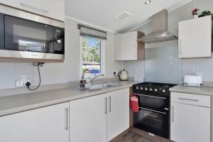 Lovely 3 bedroom holiday home in Seton Sand caravan park Wi-Fi Xbox
