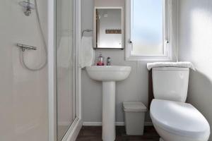 Lovely 3 bedroom holiday home in Seton Sand caravan park Wi-Fi Xbox