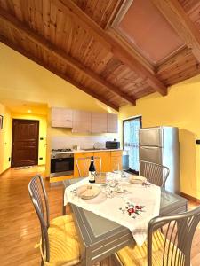 Elegante loft nel centro storico di Savigliano