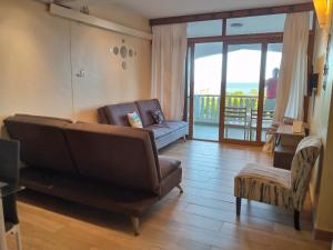 Heaven suite 4 beachfront 2 bedroom apartment