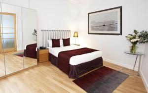 196 Bishopsgate Apartments by DMONTRIO