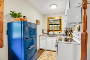 Cypress Paradise - Guest House