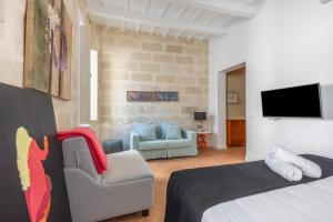 Suite 2