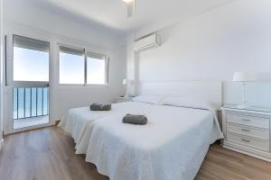 Fuengirola Front Beach, by Homing U