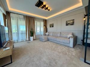 Boomerang Boutique Hotel