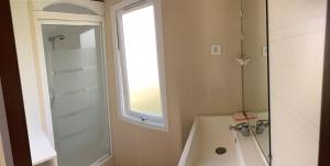 Mobil home sur grand terrain clos