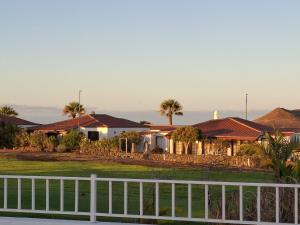 Casa Eliana Amarilla Golf 3 Bed 2 Bath heatedpool