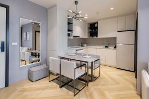 The Title Legendary Stylish 2BR Apartment Bang Tao
