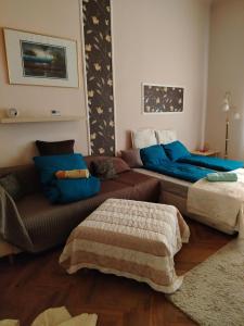 Apartman for the Championships Final weekend