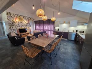 Lannexe du loft de lAbbaye-8 pers-gare à pied