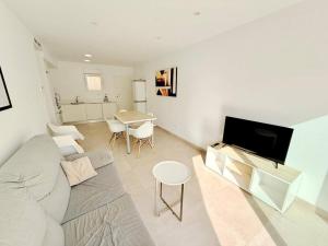 Tierra Marina 04 A4 by homeprive