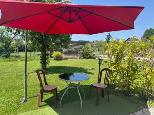 " Domaine des chevrettes roulotte romantique"