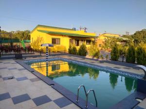 Paradise Villa